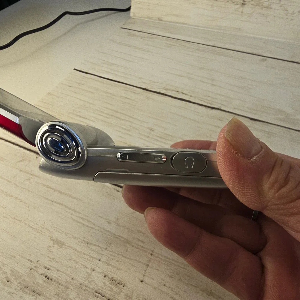 2 Vintage Samsung SCH-A950 Flip Phones Red & Silver TESTED‎ WORKING